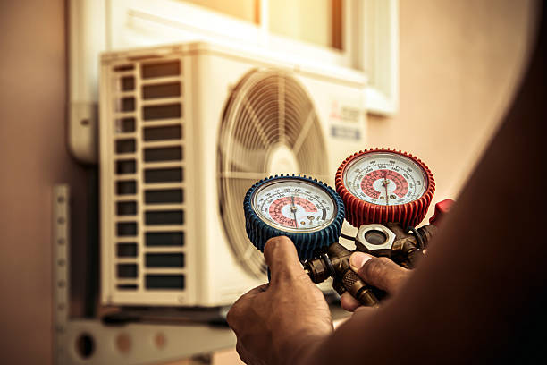 Professional Ductwork Repair technician working in Clifton, VA